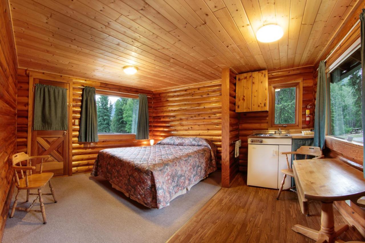 Mount Robson Lodge מראה חיצוני תמונה